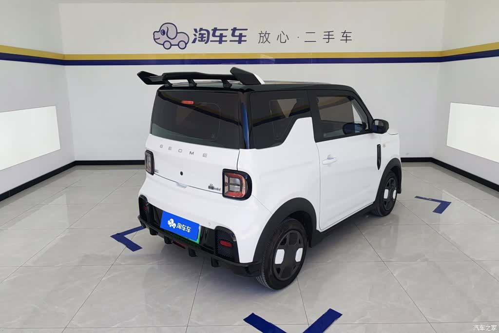Geely Panda, 2025 3