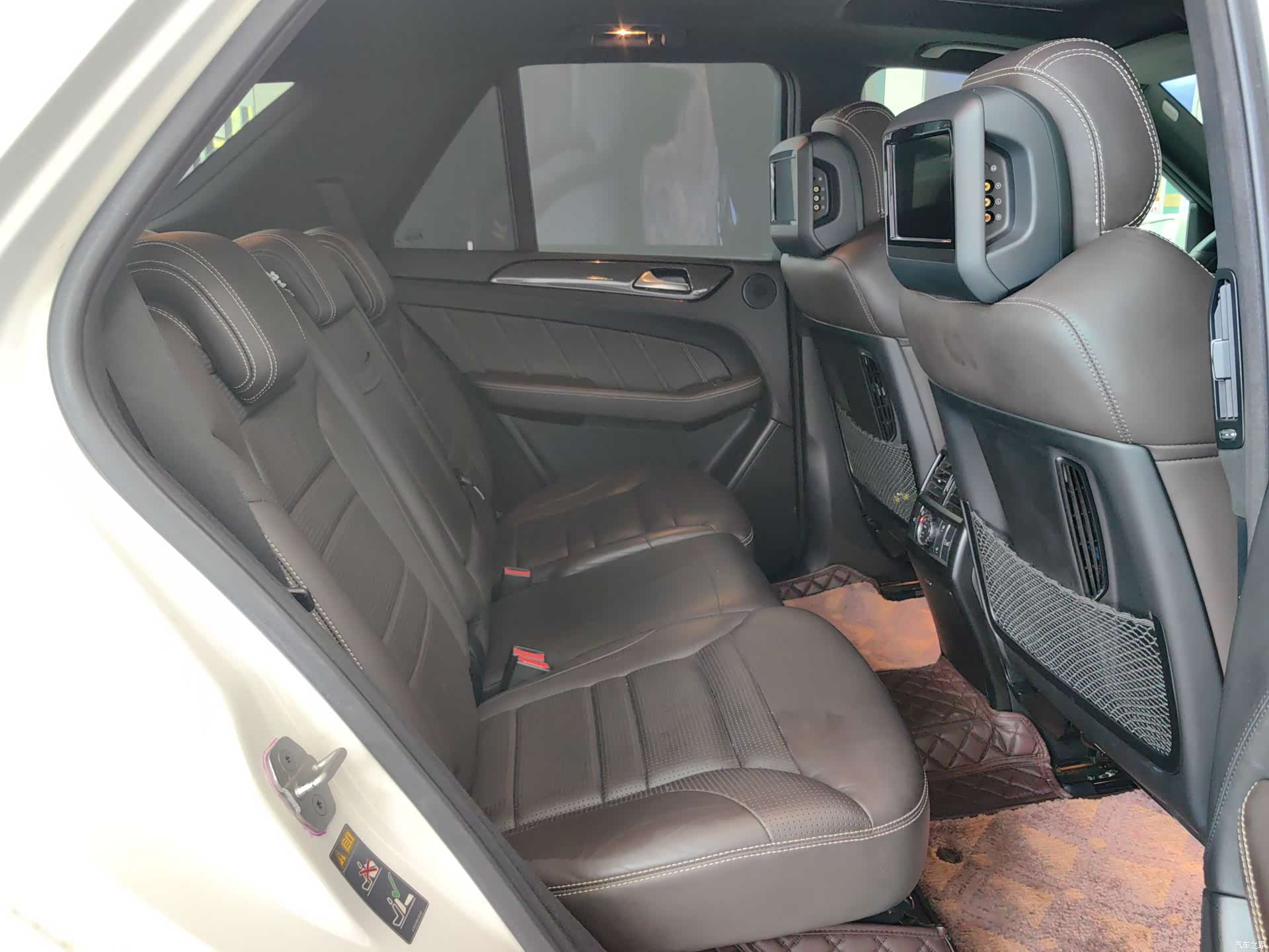 Mercedes-Benz GLE, 2016 10