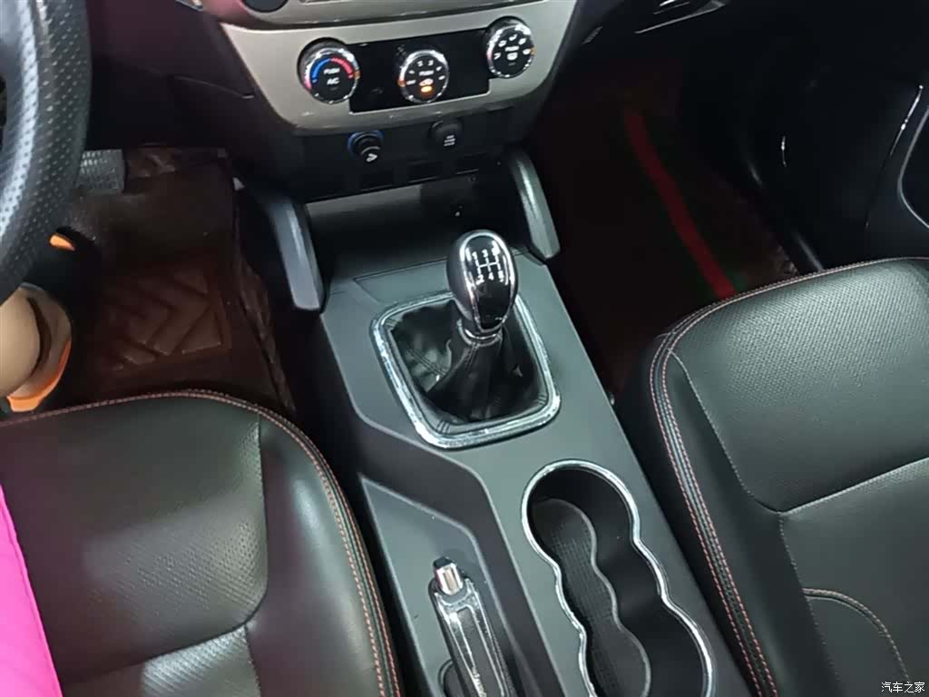 Geely GX7, 2016 14