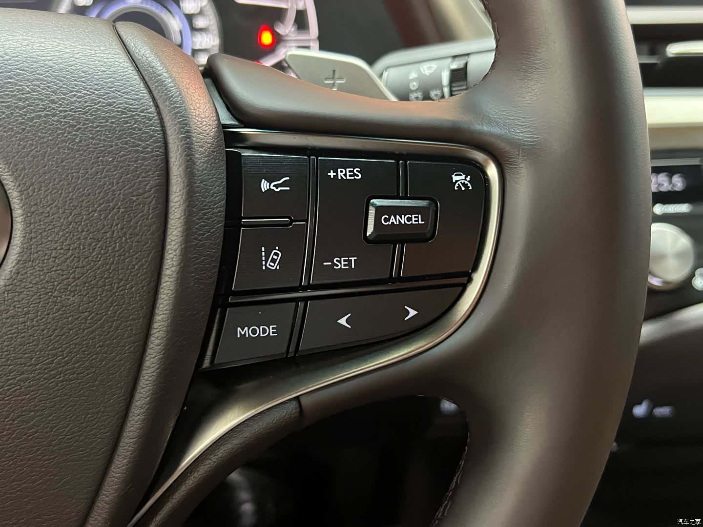 Lexus ES, 2021 22