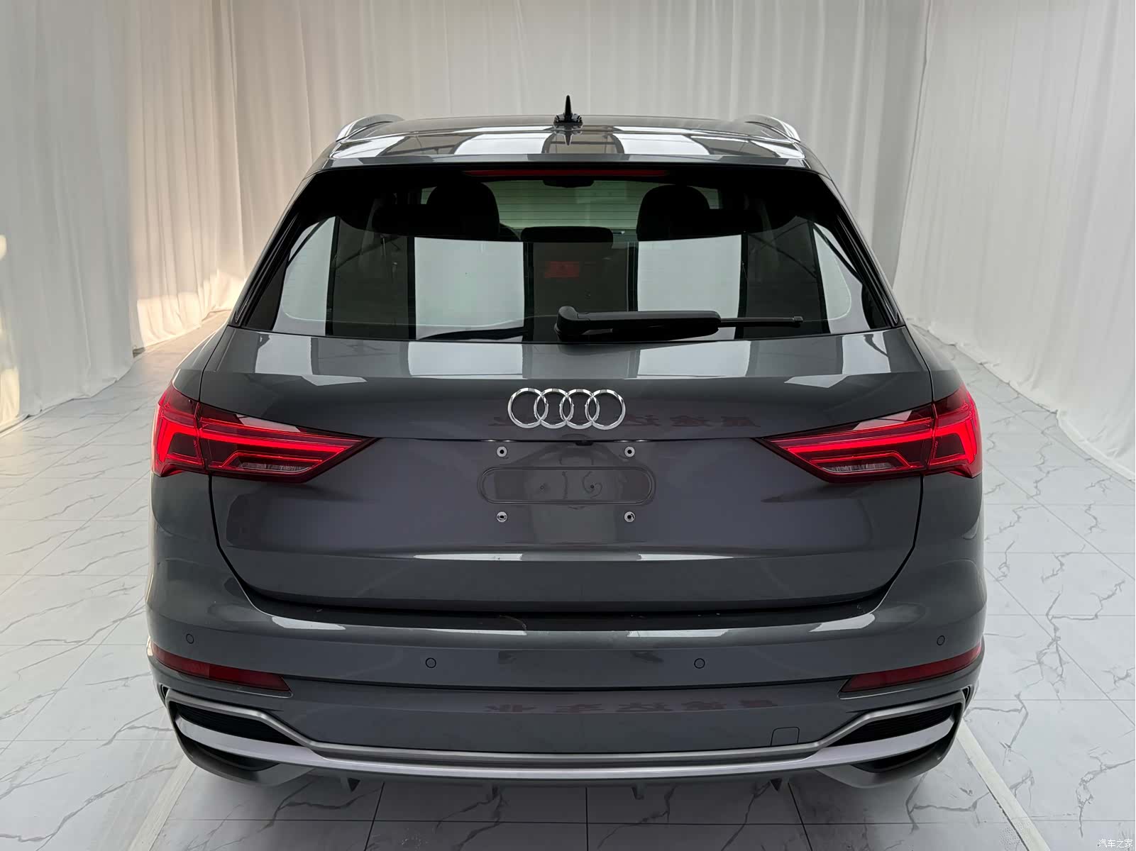 Audi Q3, 2022 все фото