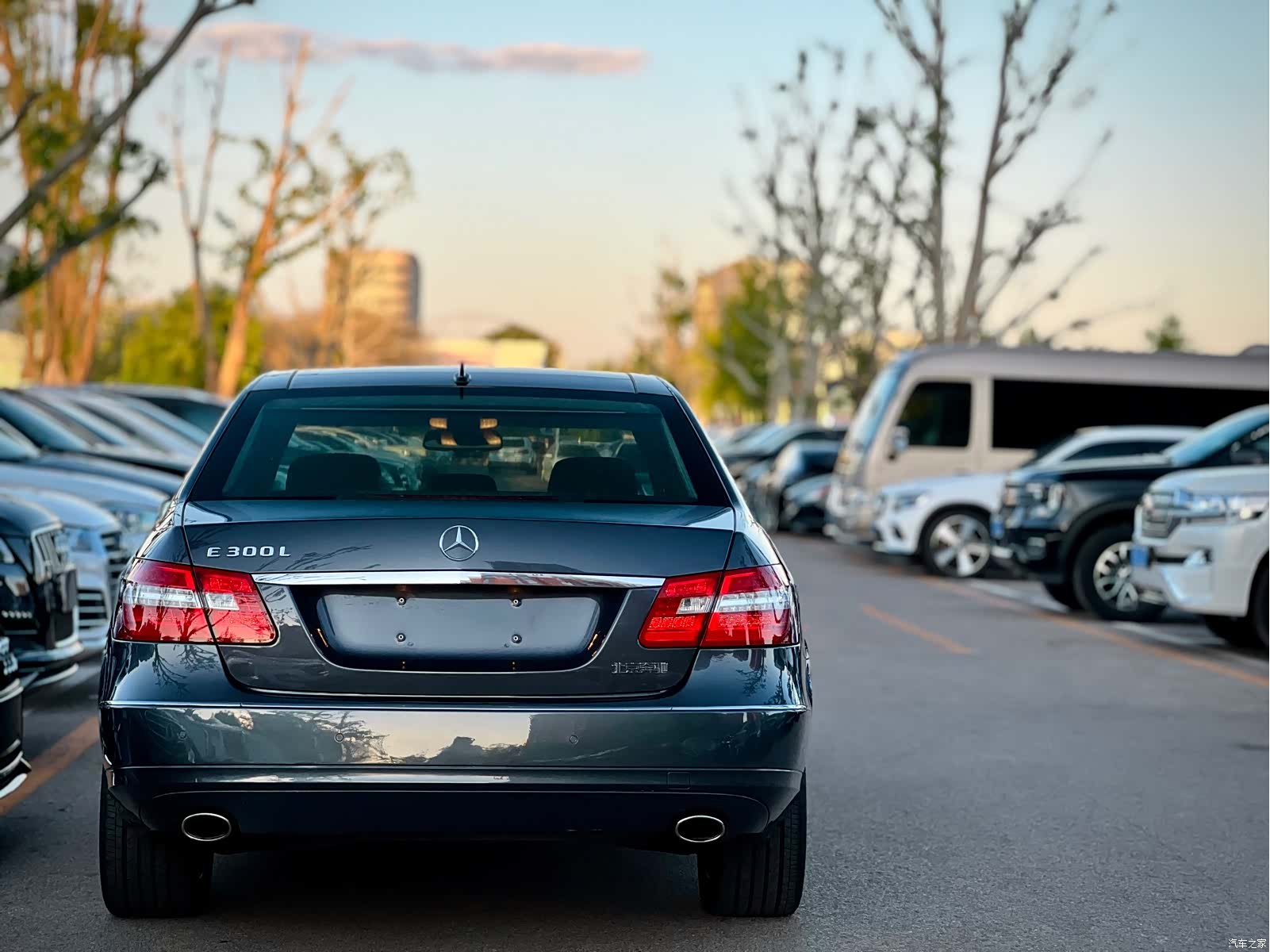 Mercedes-Benz E-Class, 2011 7
