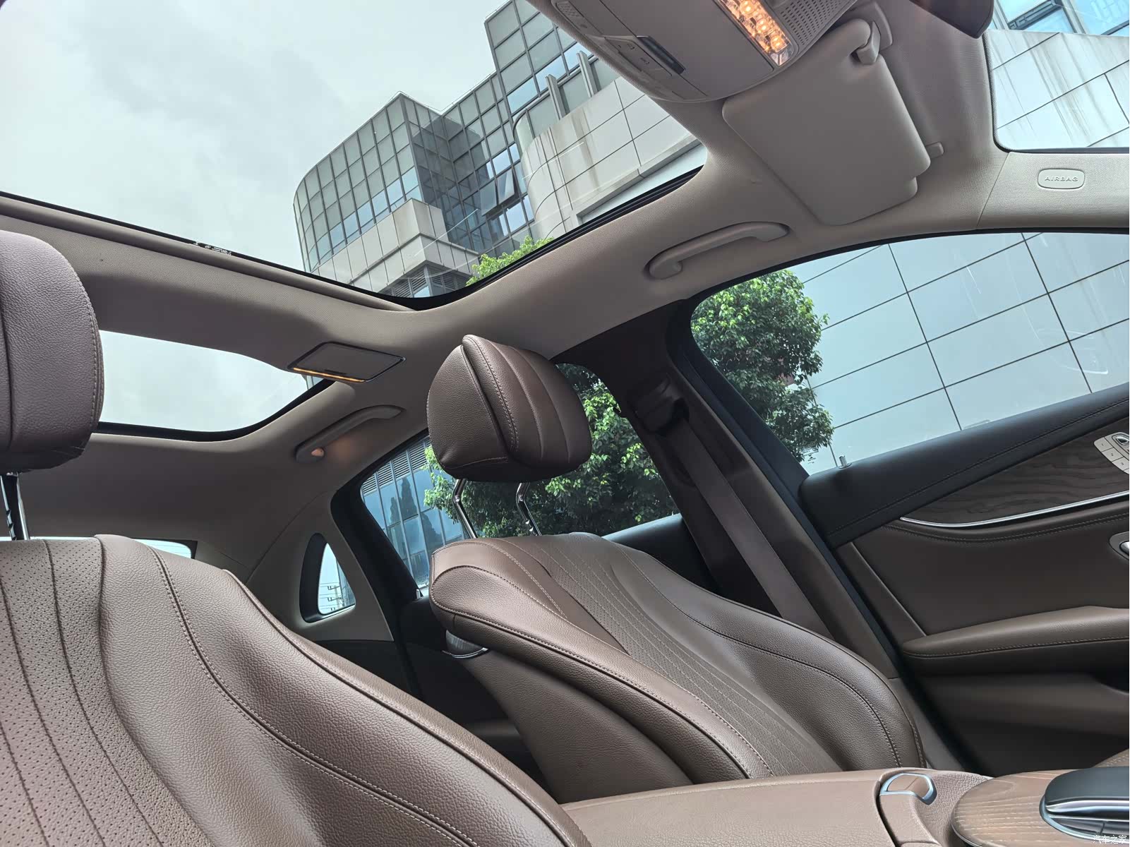 Mercedes-Benz E-Class, 2020 10