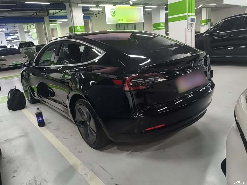 Tesla Model 3, 2020 23