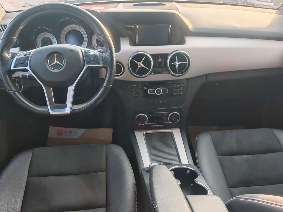Mercedes-Benz GLK class