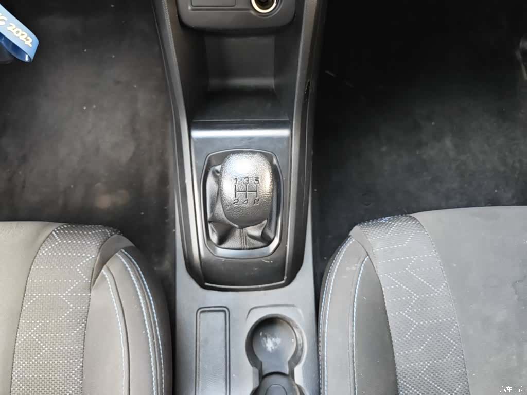 Wuling 310, 2016 14