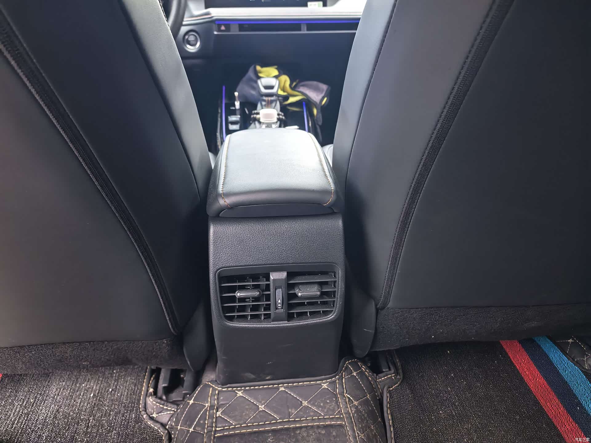Toyota Corolla, 2026 7