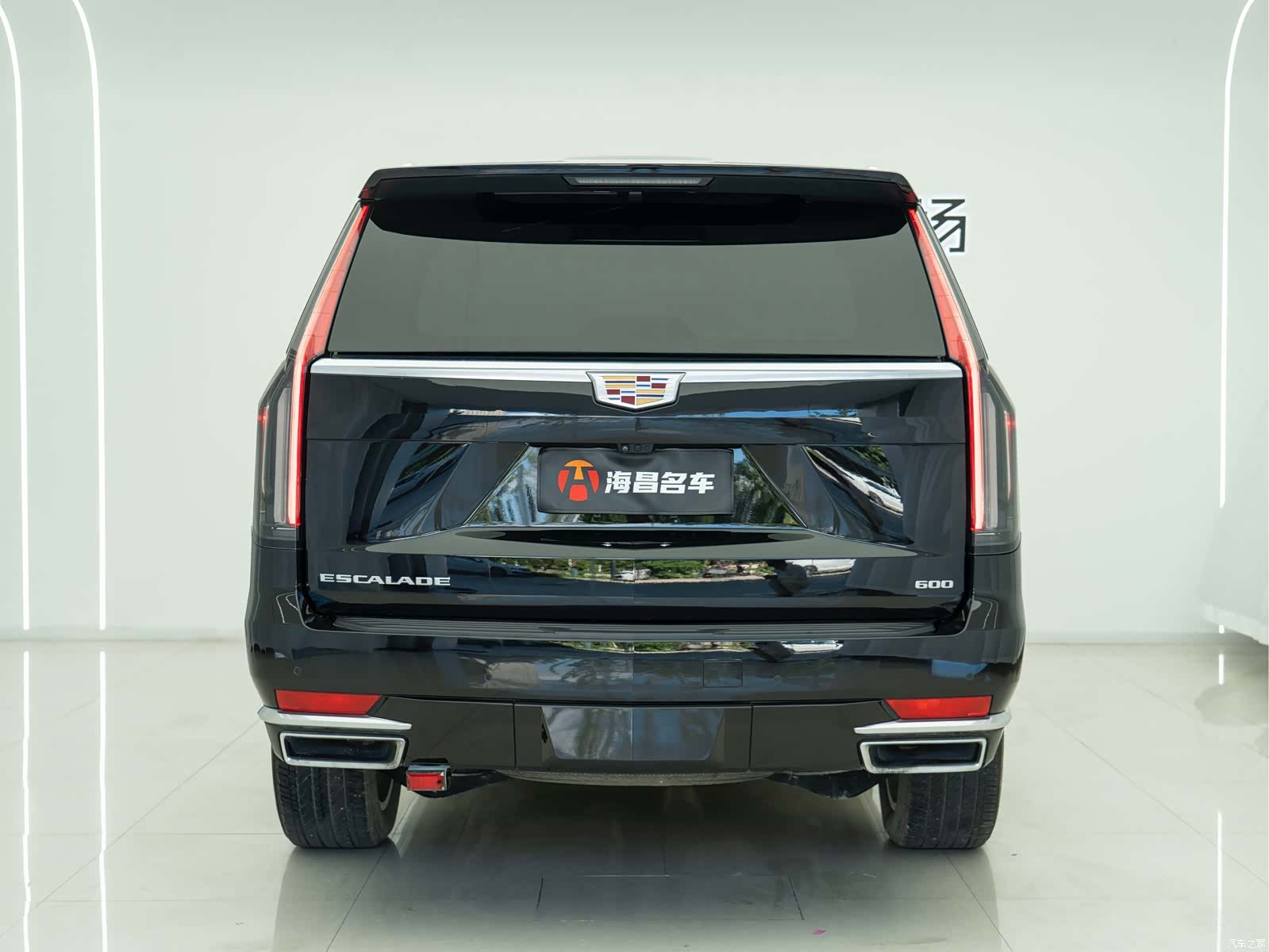 Cadillac Escalade, 2023 все фото