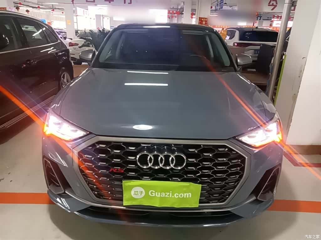 Audi Q3, 2023 3