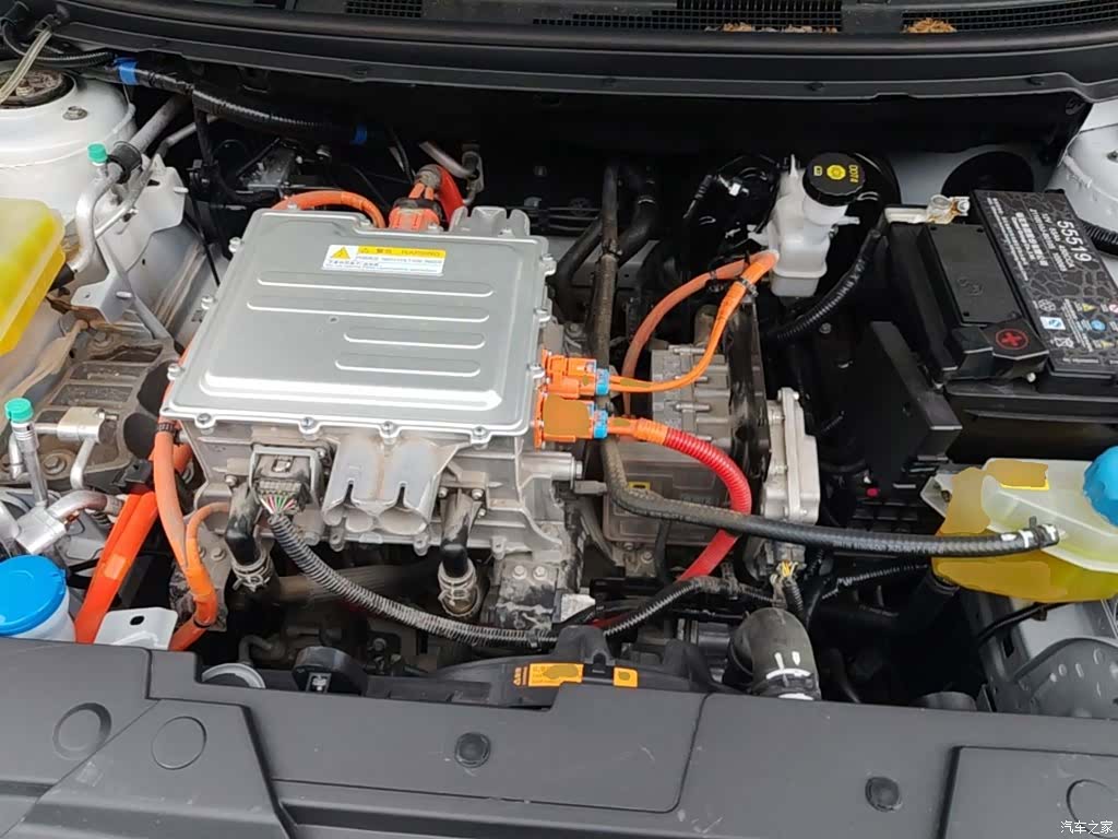 DongFeng E70, 2023 20
