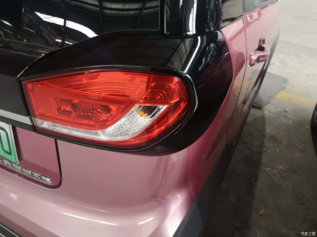 Wuling E100, 2018 8