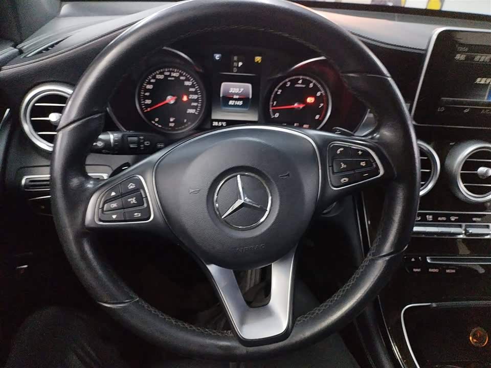 Mercedes-Benz GLC Mercedes-Benz GLC