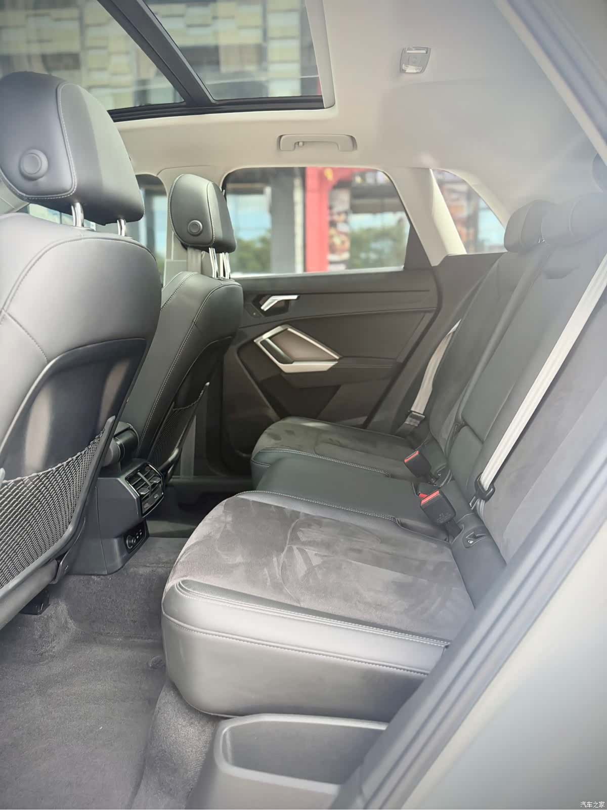 Audi Q3, 2023 11
