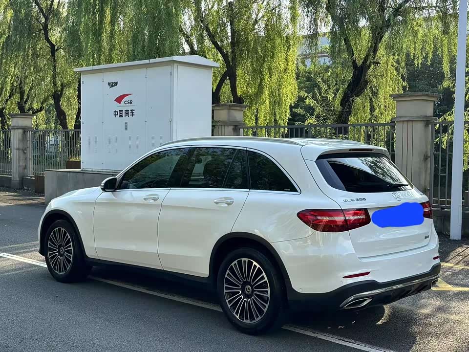 Mercedes-Benz GLC Mercedes-Benz GLC