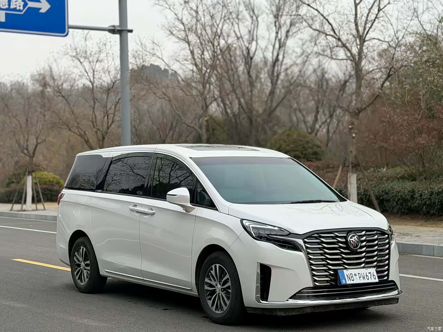 Buick GL8, 2024 3