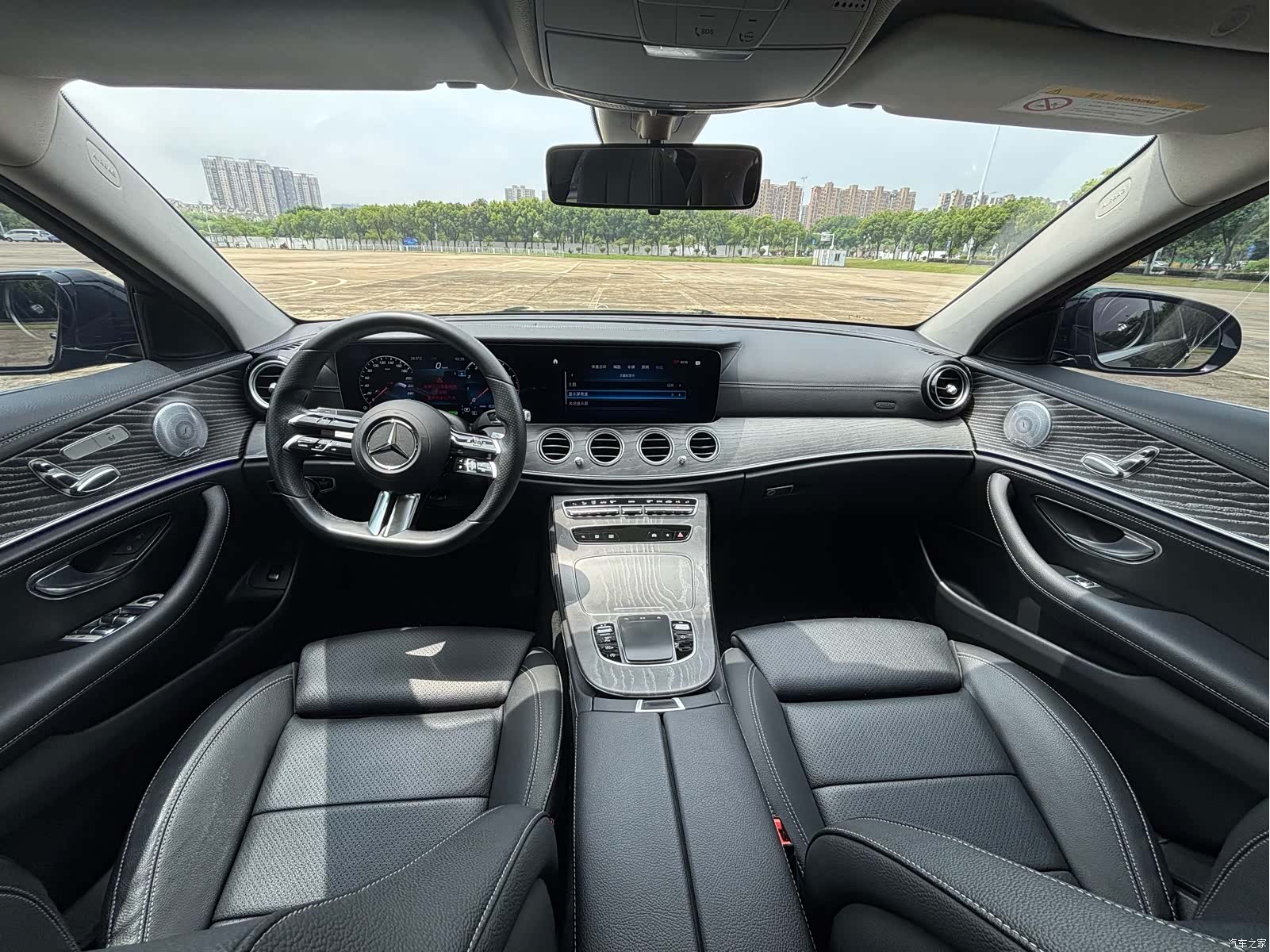 Mercedes-Benz E-Class, 2021 10