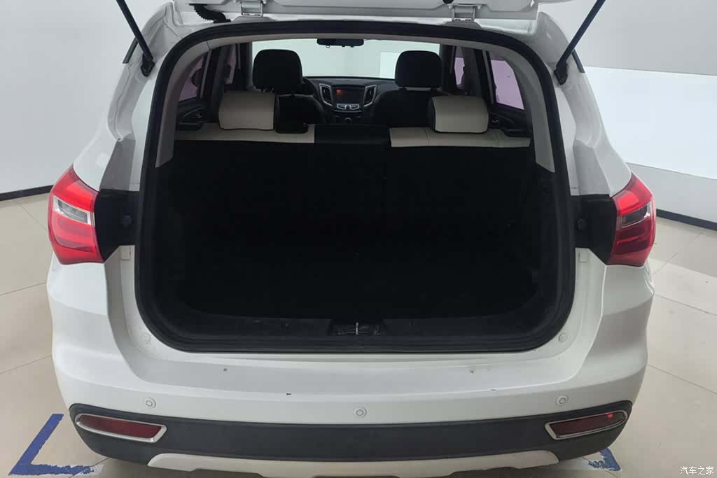 Changan CS35, 2018 4