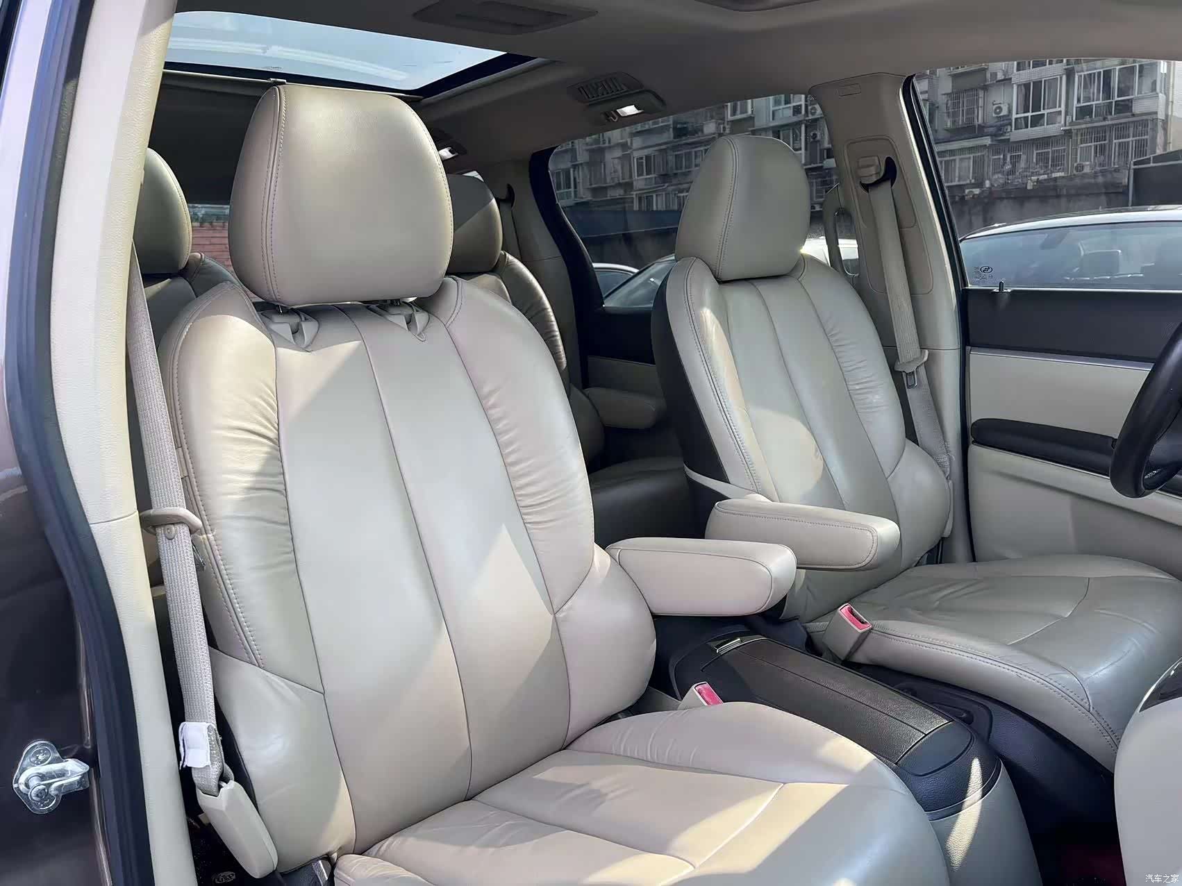 Buick GL8, 2014 17