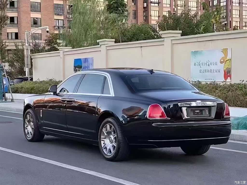 Rolls-Royce Ghost, 2017 4