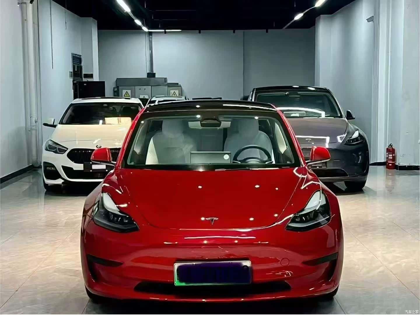Tesla Model 3, 2023 2