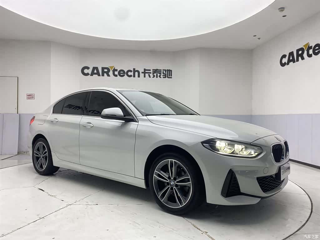 BMW 1 Series, 2021 2