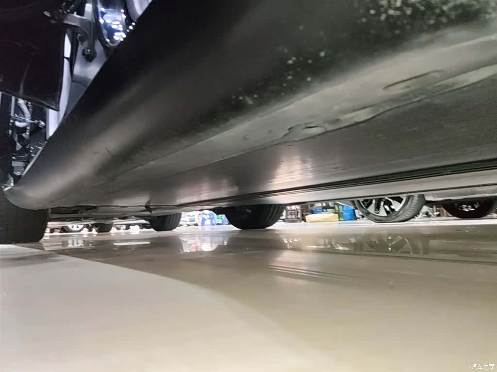 Tesla Model Y, 2022 22