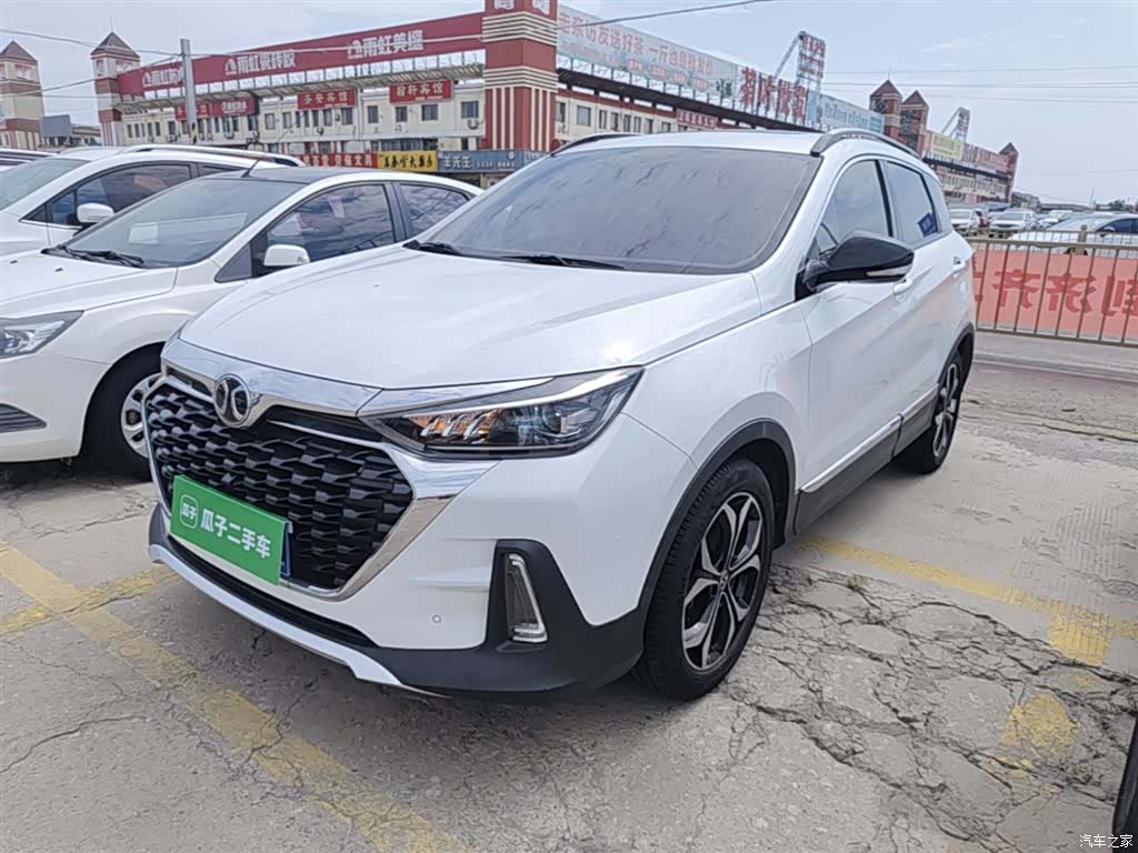 BAIC V, 2019 1