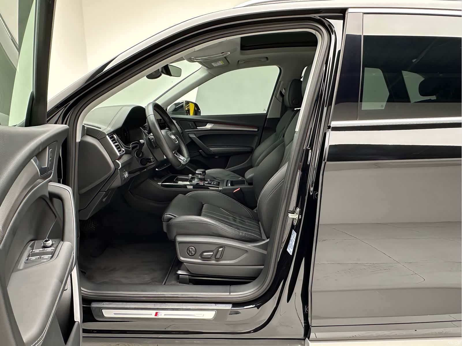 Audi Q5L, 2022 7
