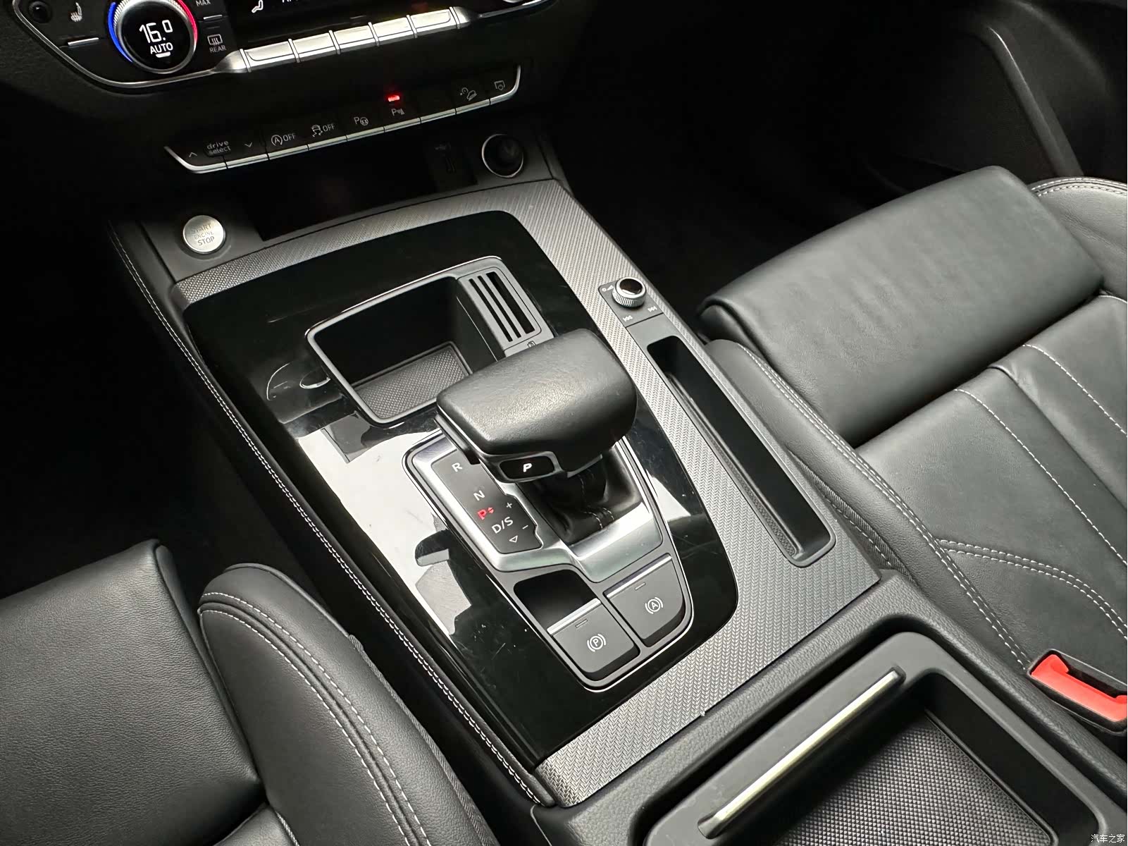 Audi Q5L, 2022 14