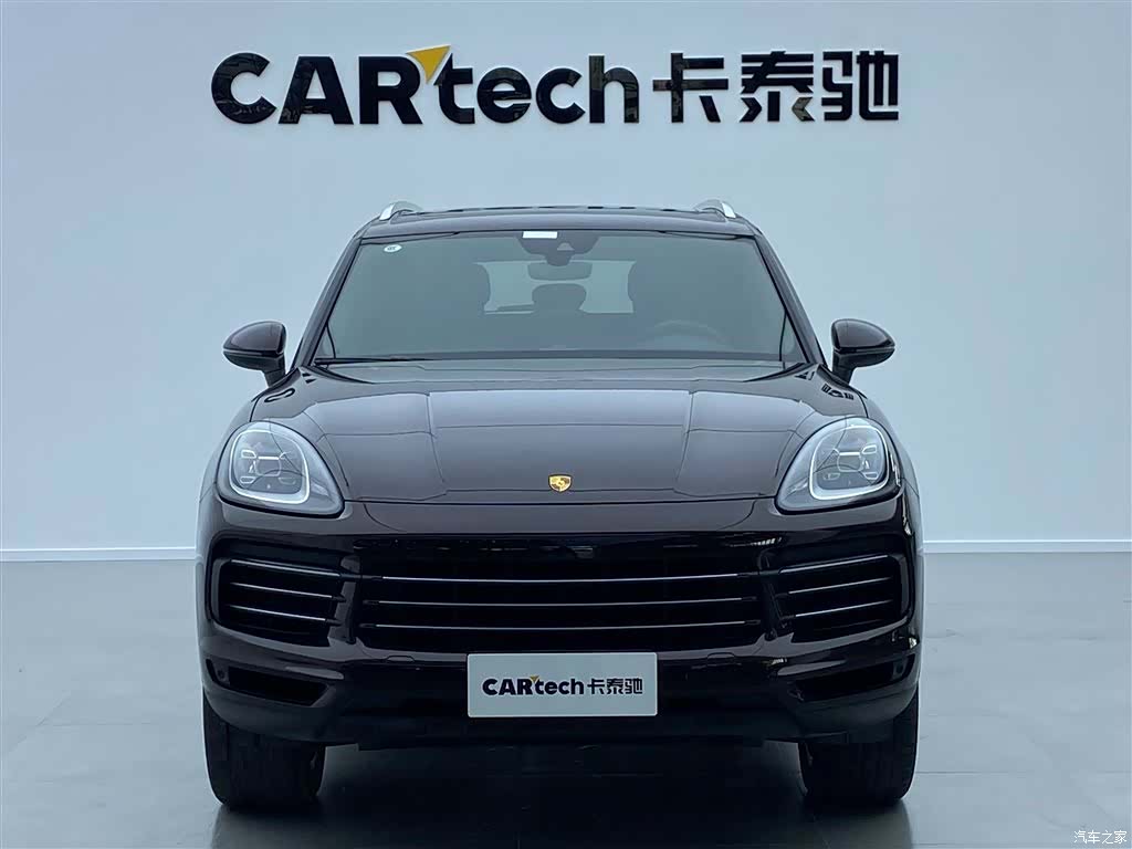 Porsche Cayenne, 2022 2