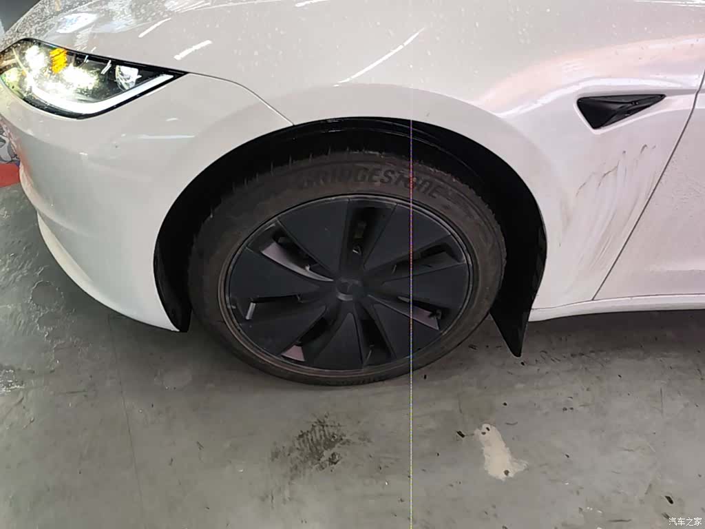 Tesla Model 3, 2025 23