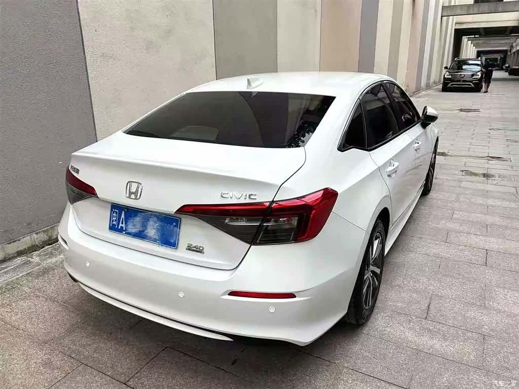 Honda Civic, 2023 3