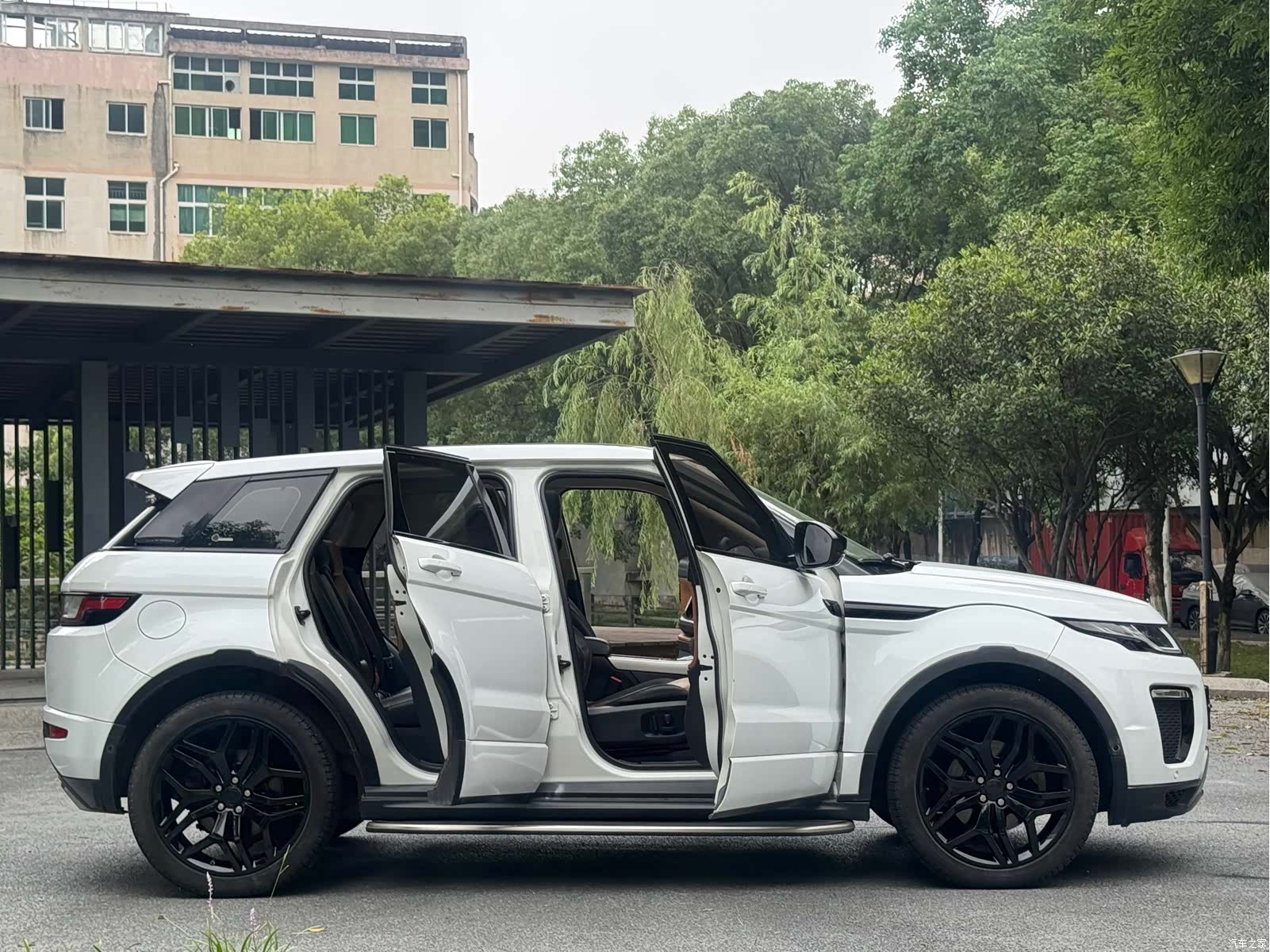 Land Rover Range Rover, 2016 8