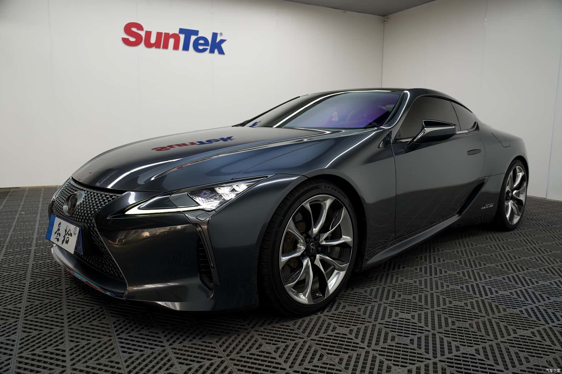 Lexus LC