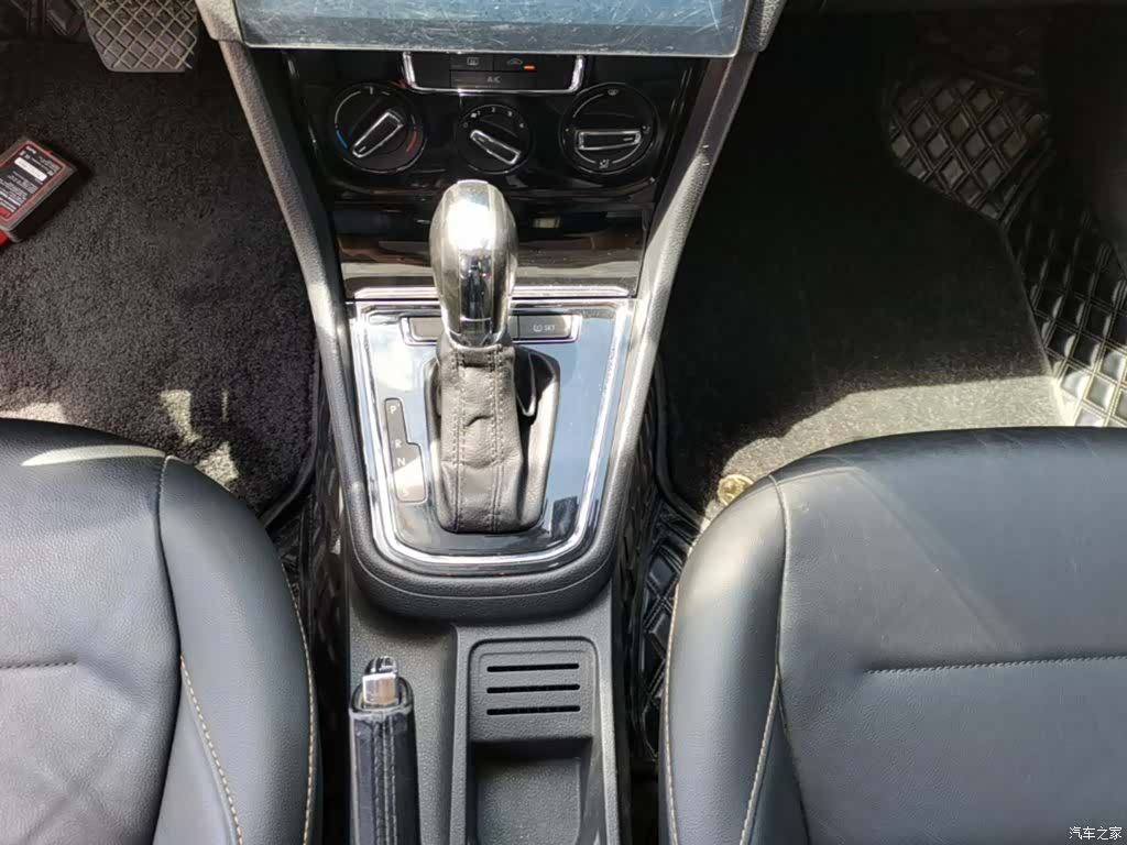 Volkswagen Bora, 2016 14