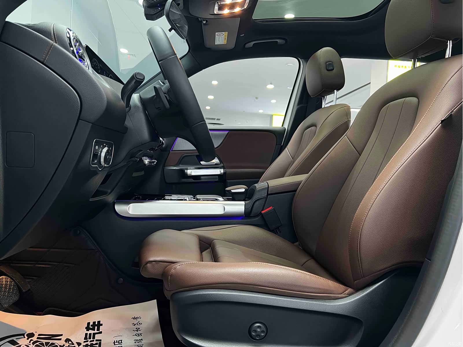 Mercedes-Benz GLB, 2021 23