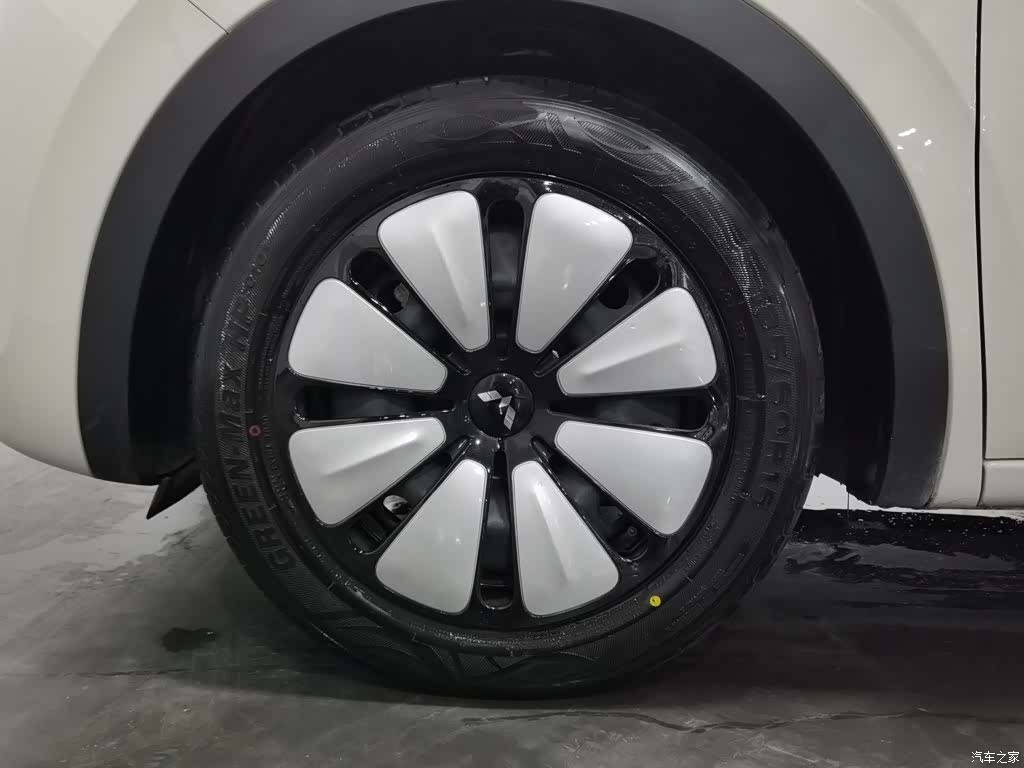 Wuling Bingo, 2025 17