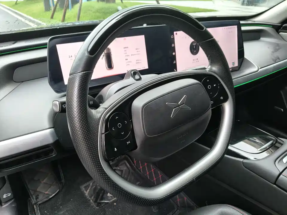 XPENG P7