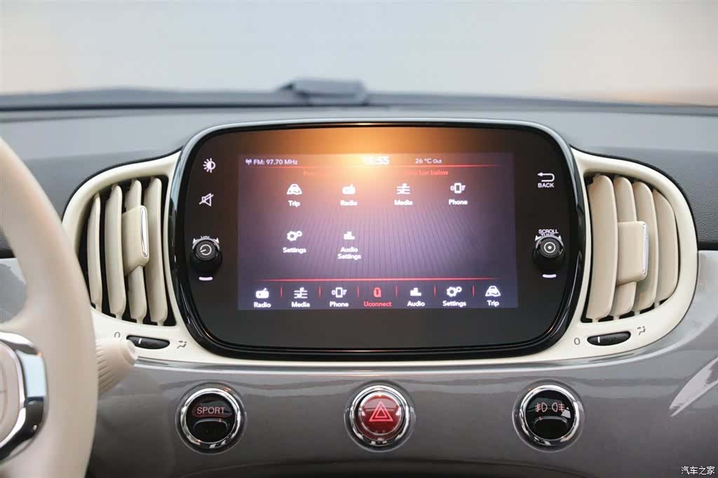 Fiat 500, 2024 17