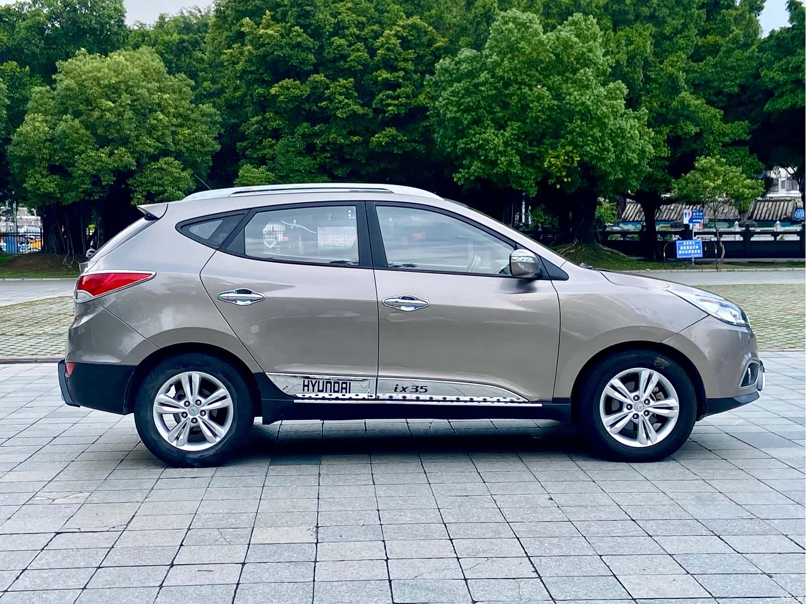 Hyundai ix35, 2011 8