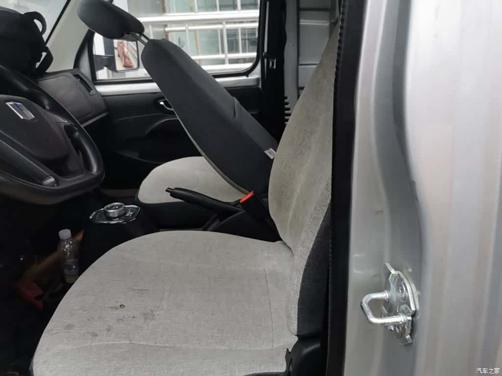 Geely F3E, 2023 17