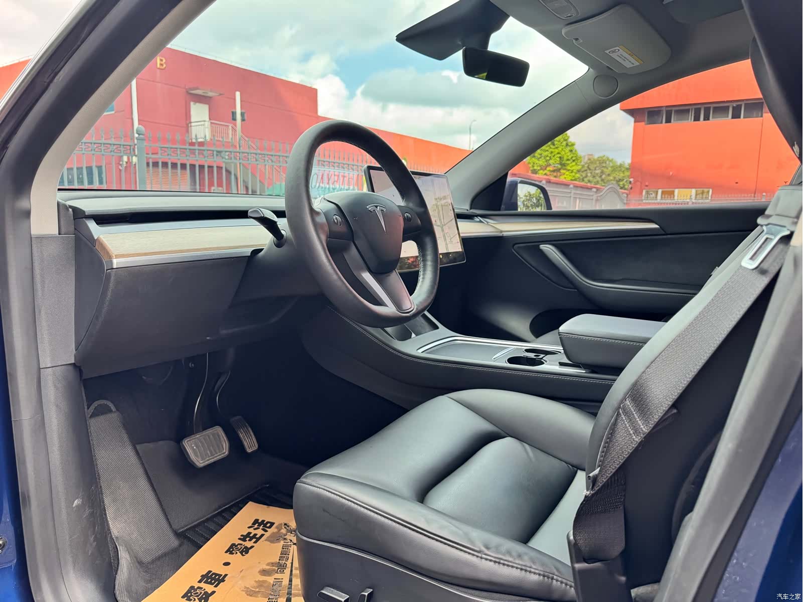Tesla Model Y, 2021 7