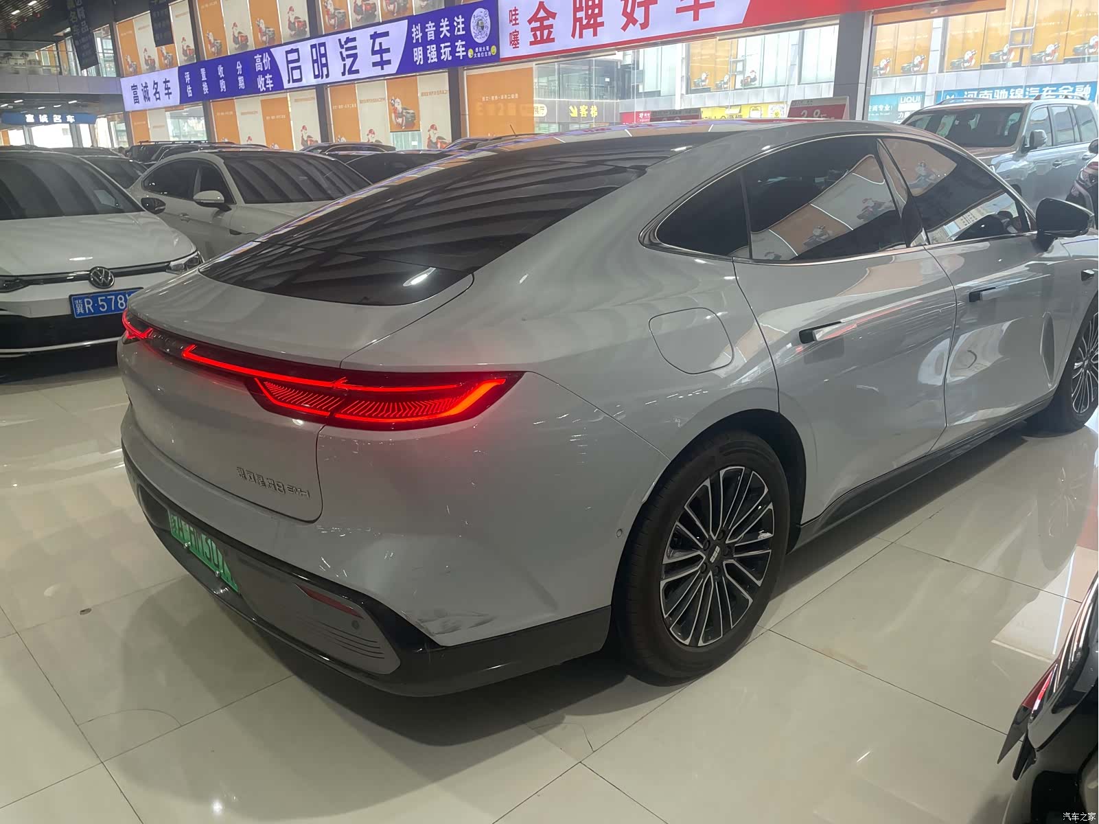 Geely 8, 2025 19