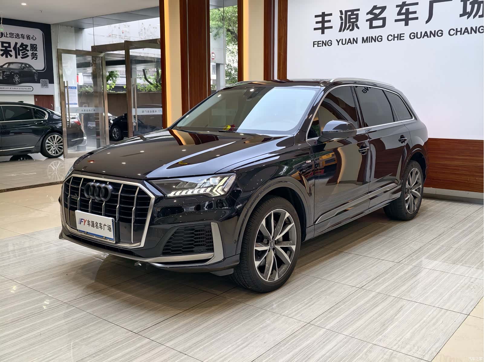 Audi Q7, 2021 1