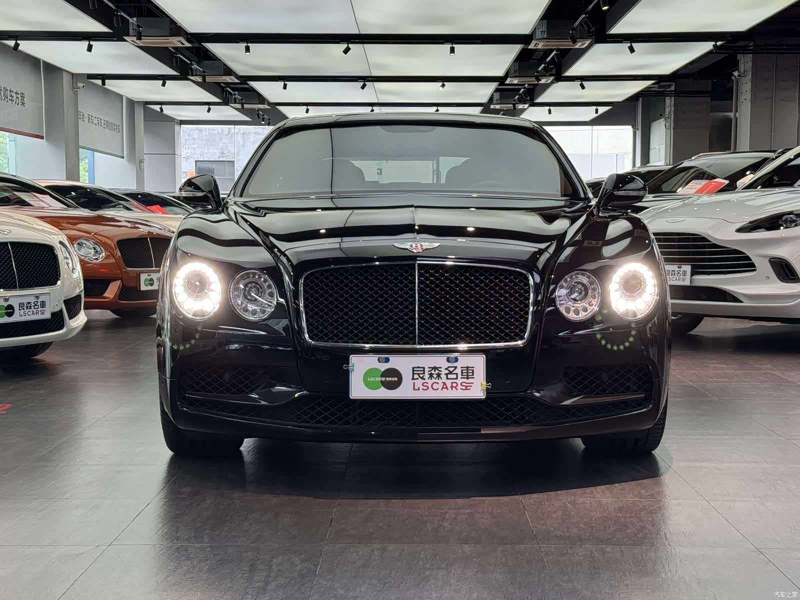Bentley Flying Spur, 2018 2