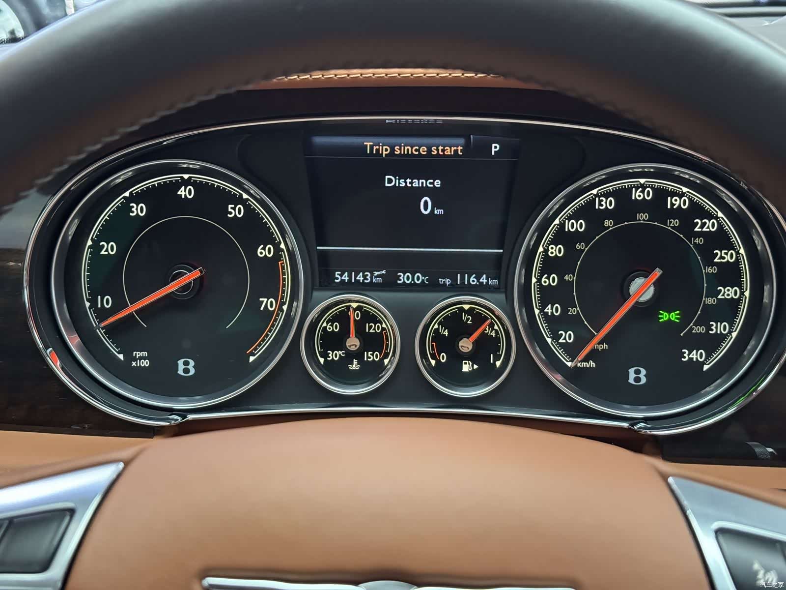 Bentley Flying Spur, 2018 12