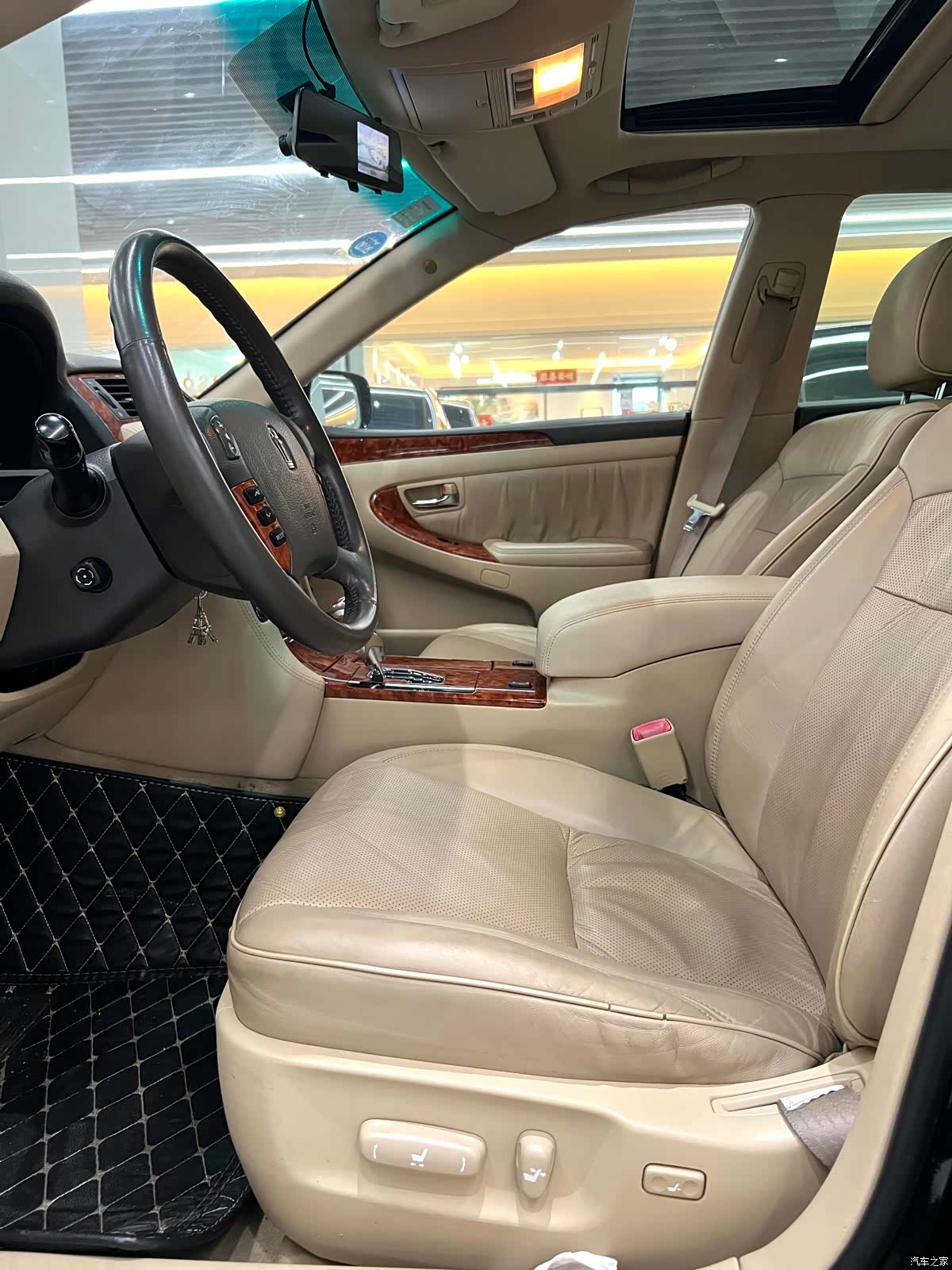 Toyota Crown, 2007 4