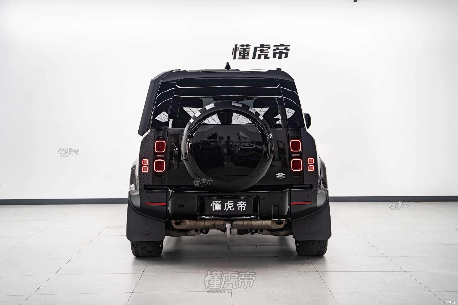 Land Rover Defender, 2023 все фото