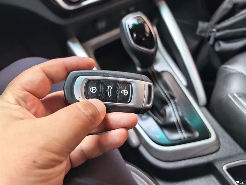Geely X3, 2018 9