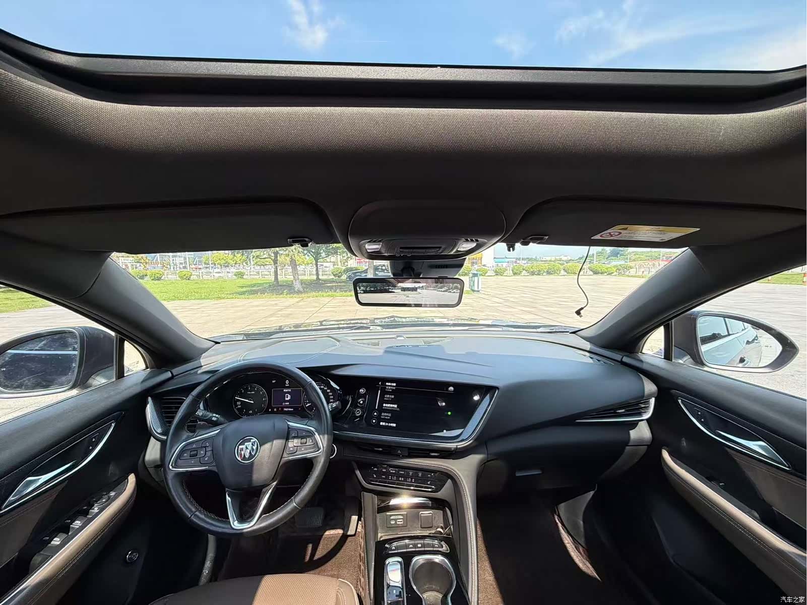 Buick Envision Plus, 2023 все фото